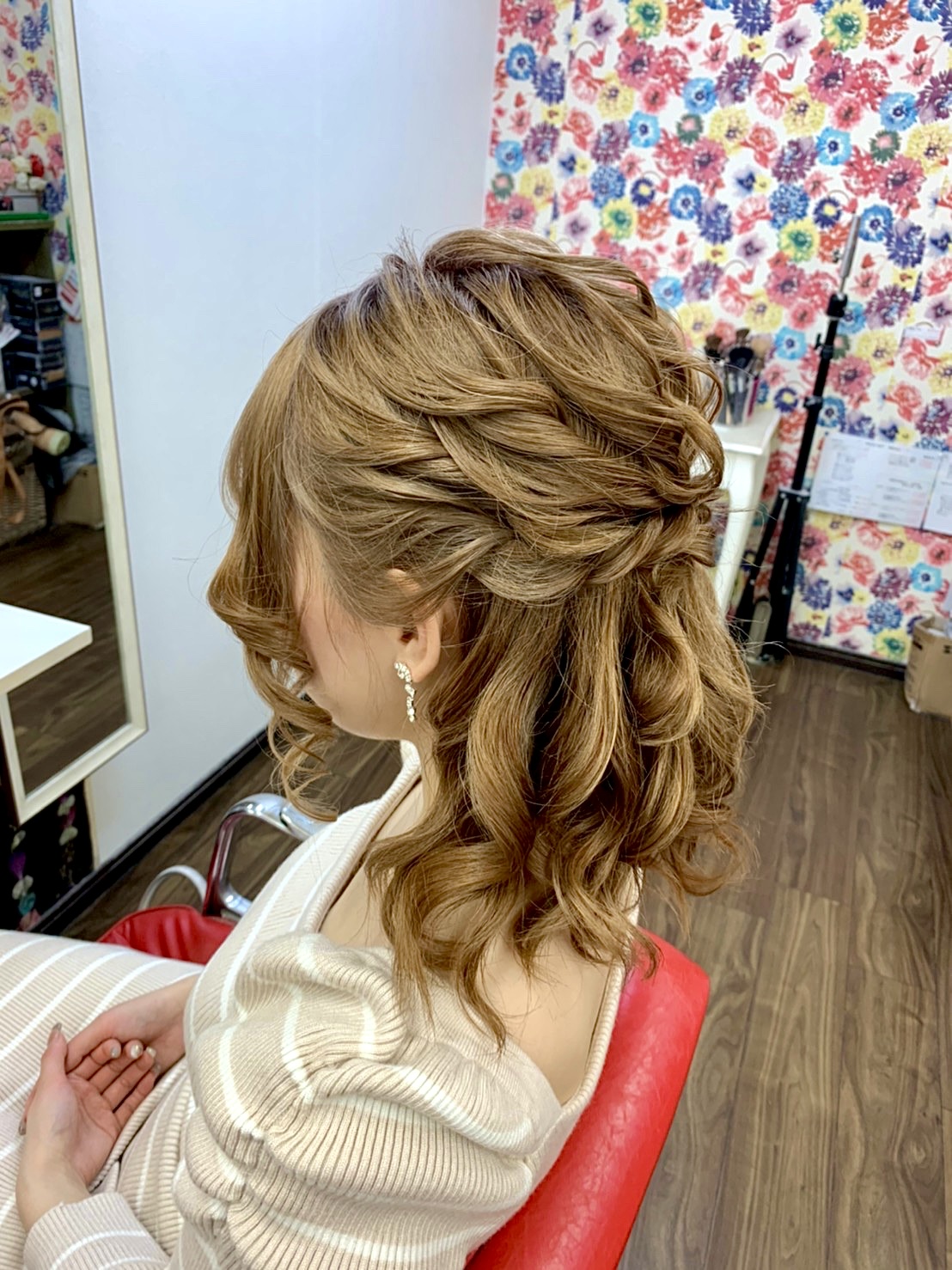 ミディアムヘアのハーフアップアレンジ 新宿歌舞伎町の美容室 Hair Set Up S ヘアセット メイク 着付け