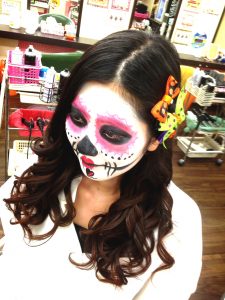 ハロウィン 可愛くメキシコシュガースカルメイク ふたご風 新宿歌舞伎町の美容室 Hair Set Up S ヘアセット メイク 着付け ハロウィン 可愛くメキシコシュガースカルメイク ふたご風 新宿歌舞伎町の美容室 Hair Set Up S ヘアセット メイク 着付け