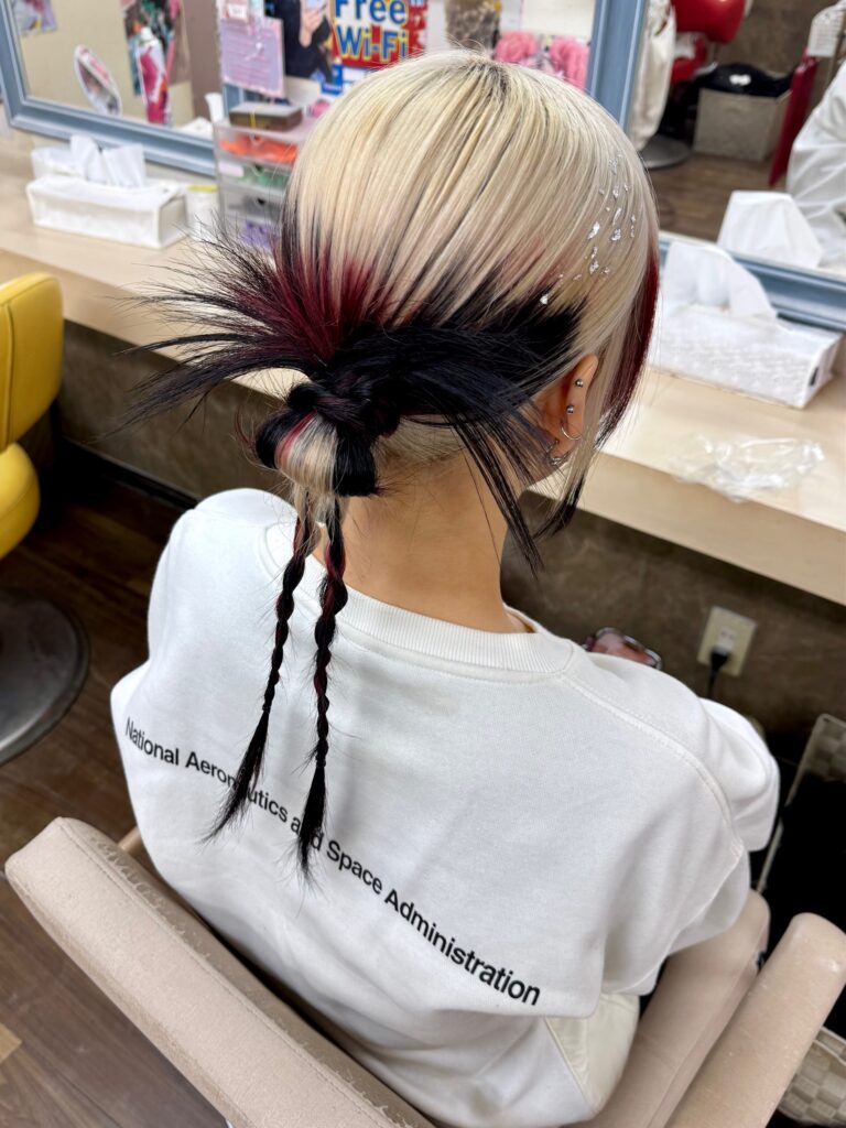 人気の韓国風『カチモリヘア』タイトなスタイルが新鮮