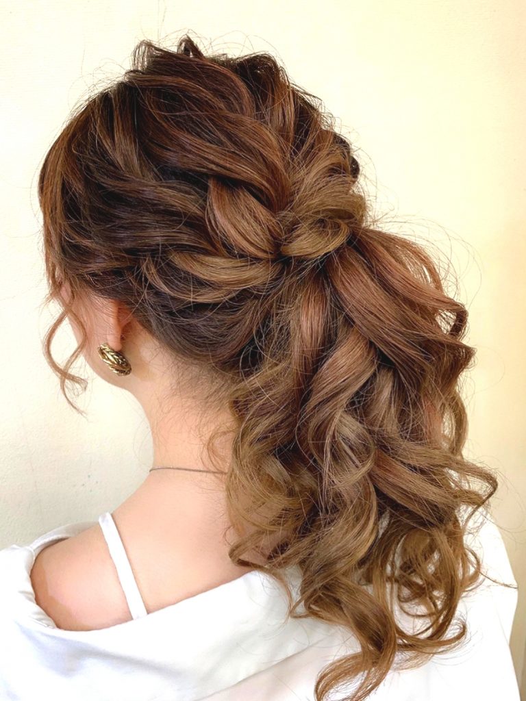 動きたっぷり( *´艸`)『優雅で大人可愛いローポニーテール♪』