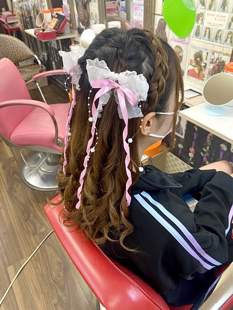 人気のハーフツイン&あみカチュ&リボンアレンジ♪