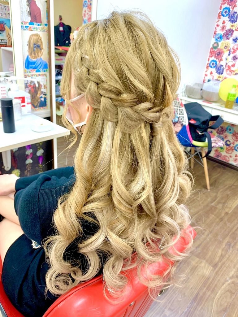 人気のシンプルシリーズ¥1650♪『両サイド編み後ろ止め+コテ』