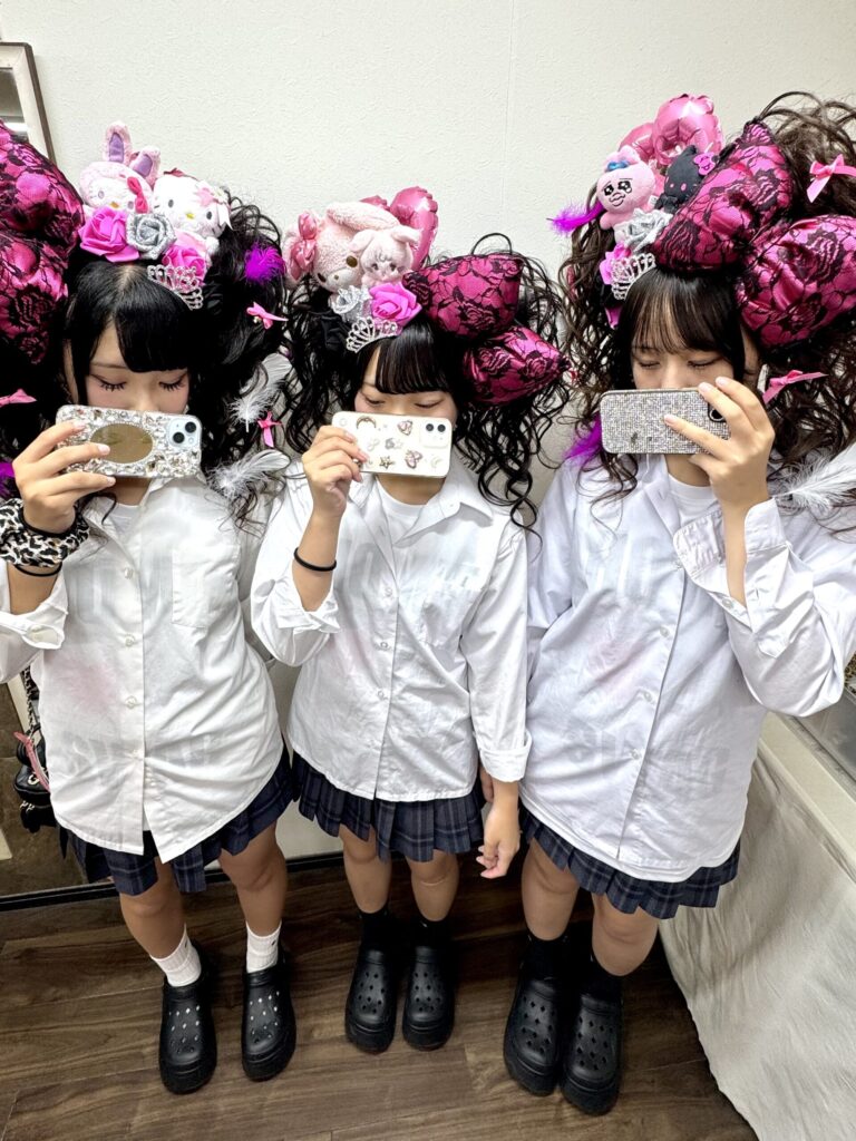 『体育祭スジ盛り髪ツイン』★ド派手華やか♪朝、夜は電話予約